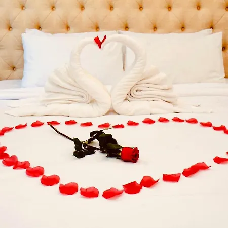 Golden Hotel & Apartment Ho Chi Minh City Exterior photo