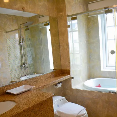 Golden Hotel & Apartment Ho Chi Minh City Exterior photo